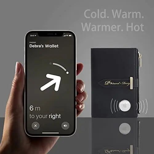 Ladies AirTag Passport Wallet